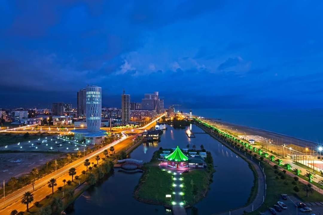 Apartment Twin Towers David Batumi Ngoại thất bức ảnh